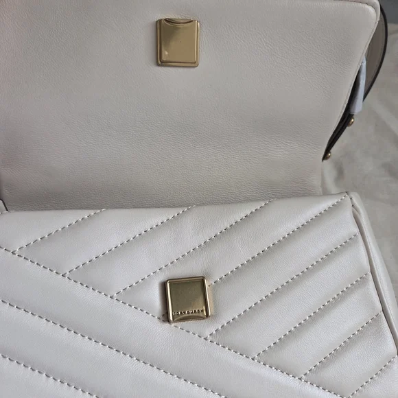 Tory Burch White Quilted Kira Top-Handle Crossbody In New Cream - Picture 9 of 11
